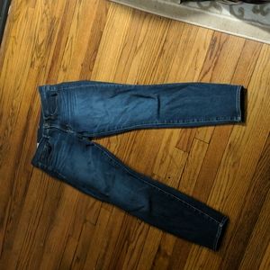 Gap True skinny mid rise stretch jeans size 26, 2R. Medium wash. Regular length.